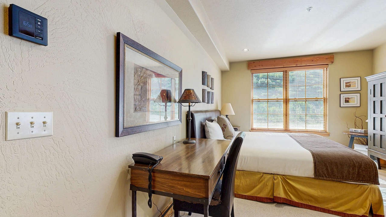 Photo of Bedroom in Deer Valley