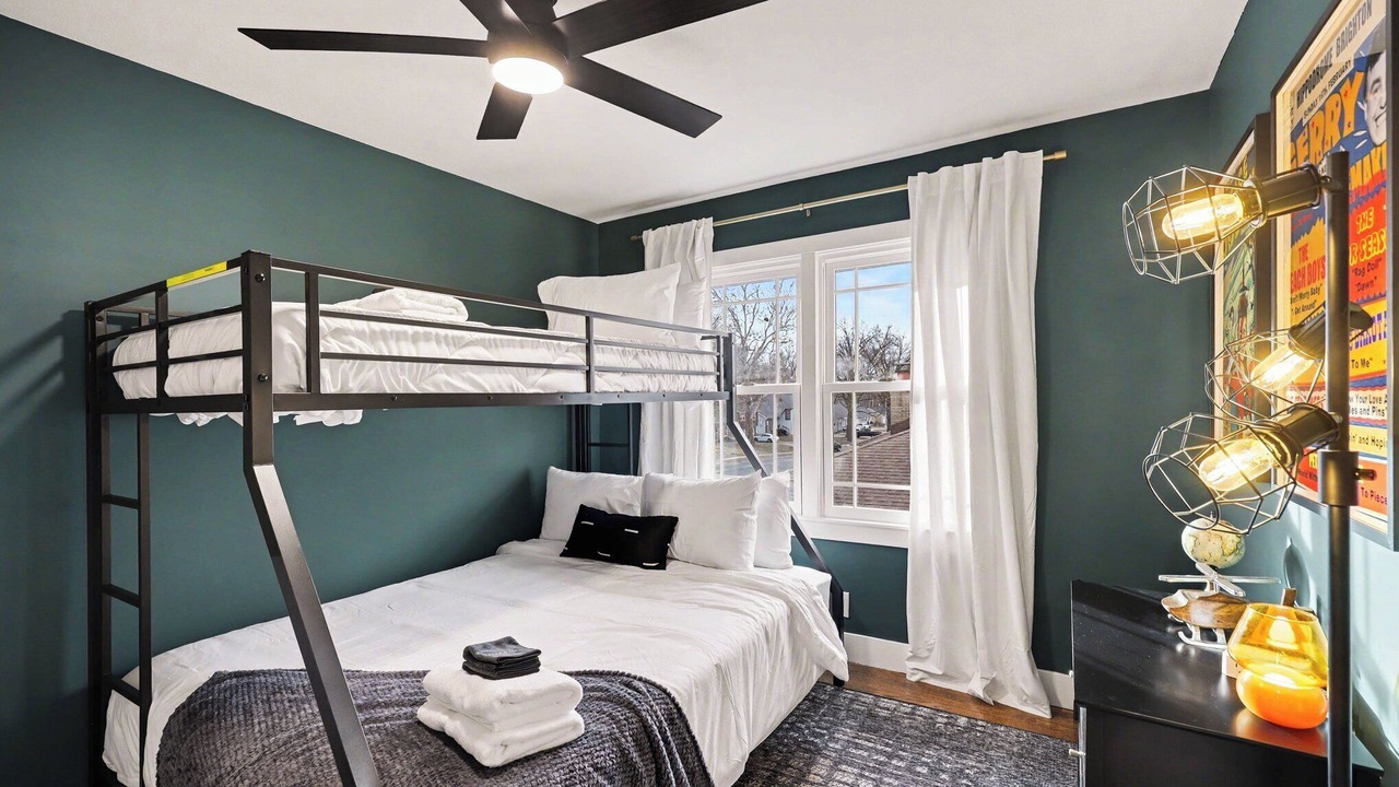 Photo of Bedroom in Overland Park