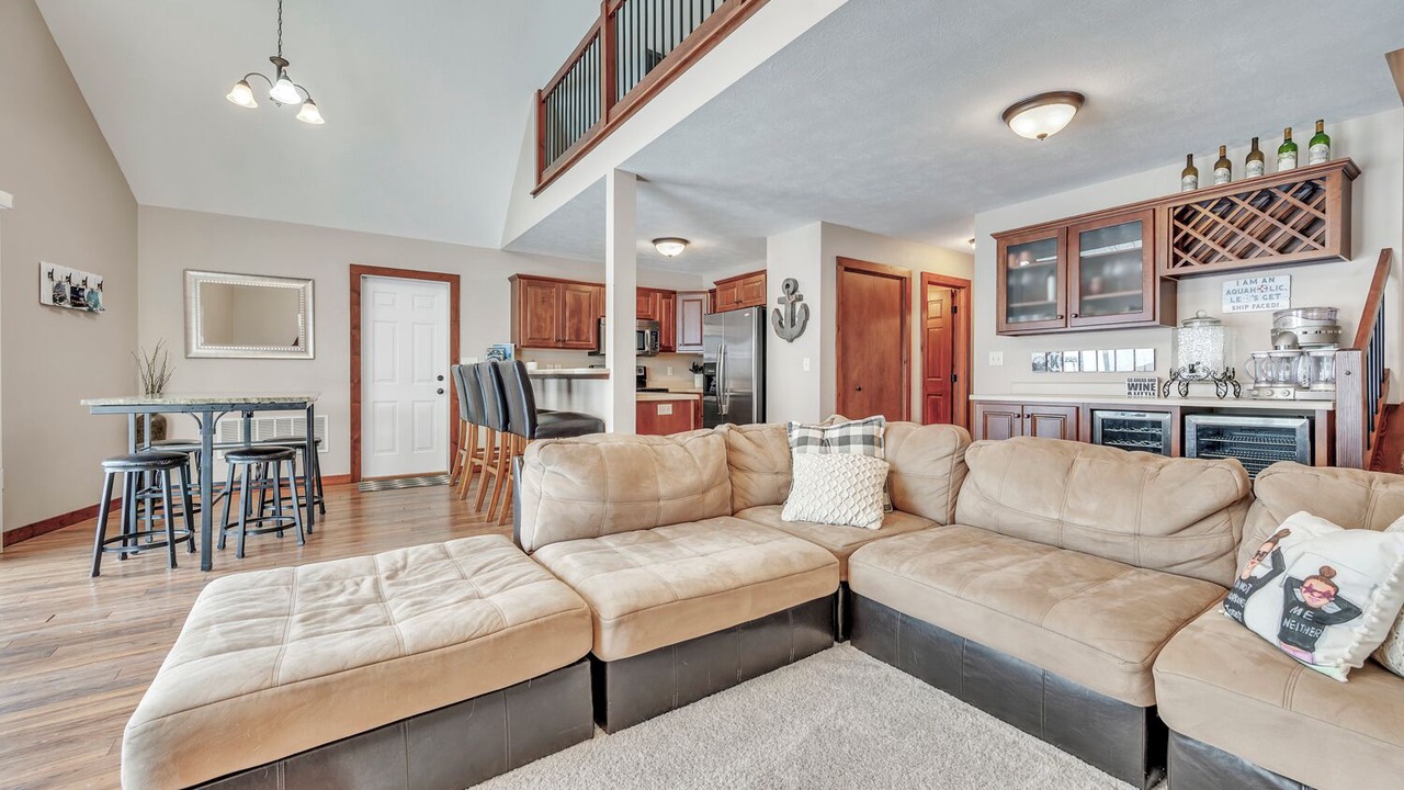 Photo of Livingroom in Arnolds Park
