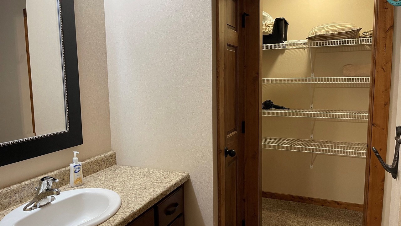 Photo of Bathroom in Arnolds Park