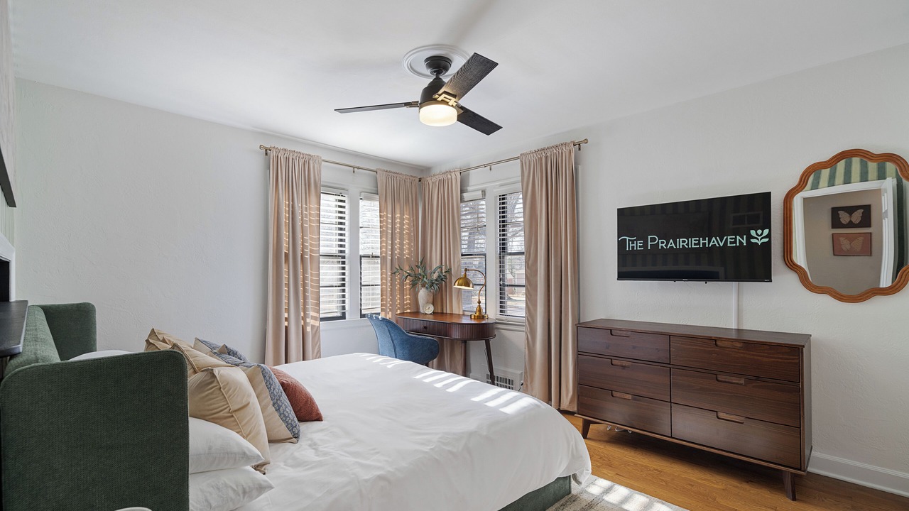 Photo of Bedroom in Overland Park