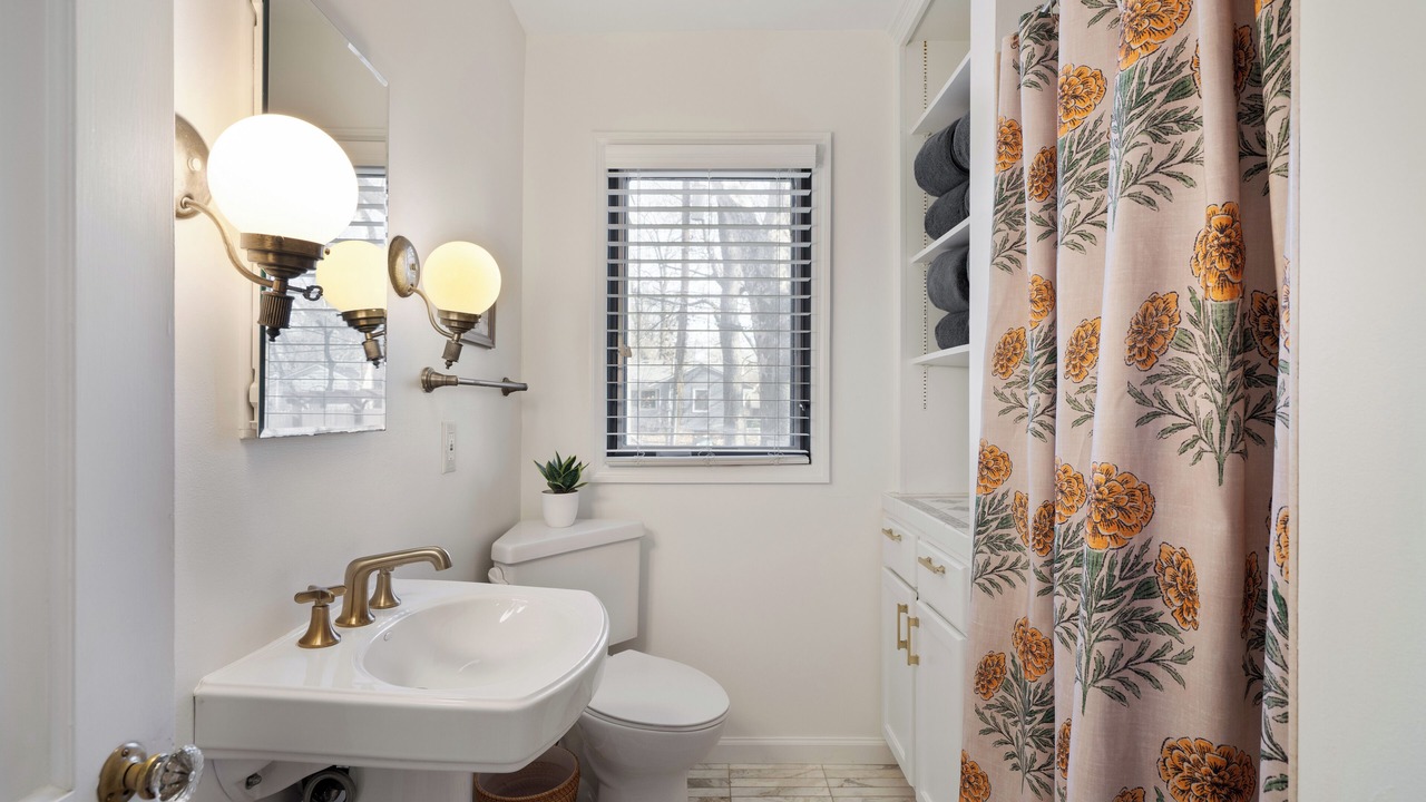 Photo of Bathroom in Overland Park