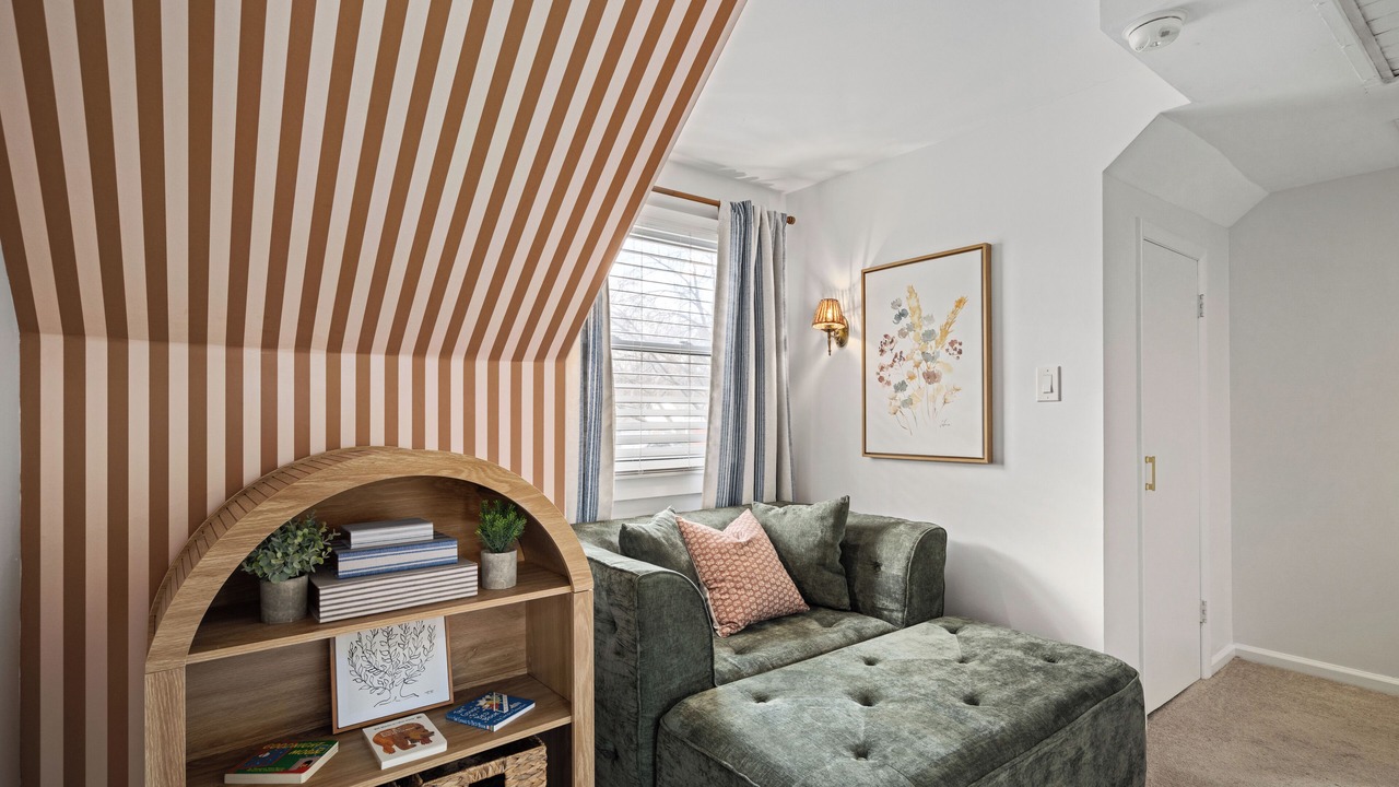 Photo of Livingroom in Overland Park
