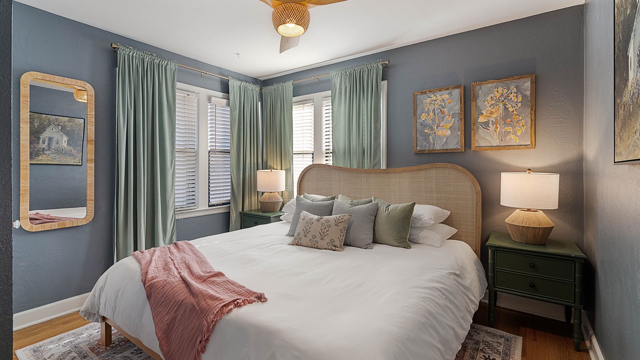 Photo of Bedroom in Overland Park
