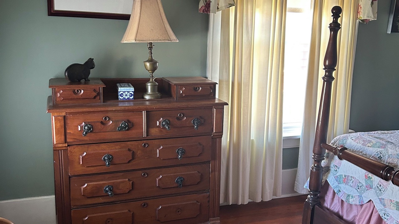 Photo of Bedroom in Davenport