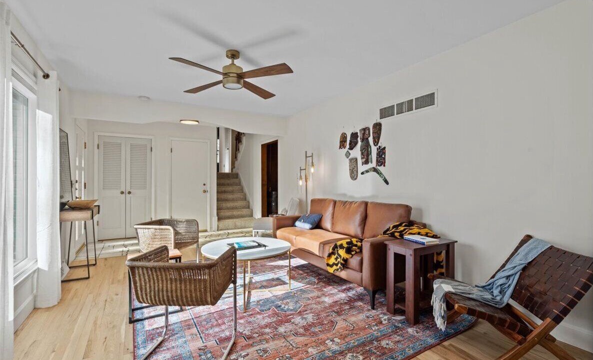 Photo of Livingroom in Overland Park