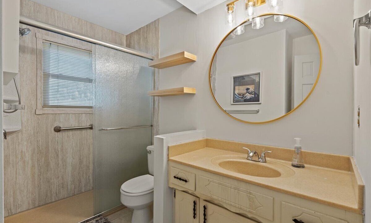 Photo of Bathroom in Overland Park