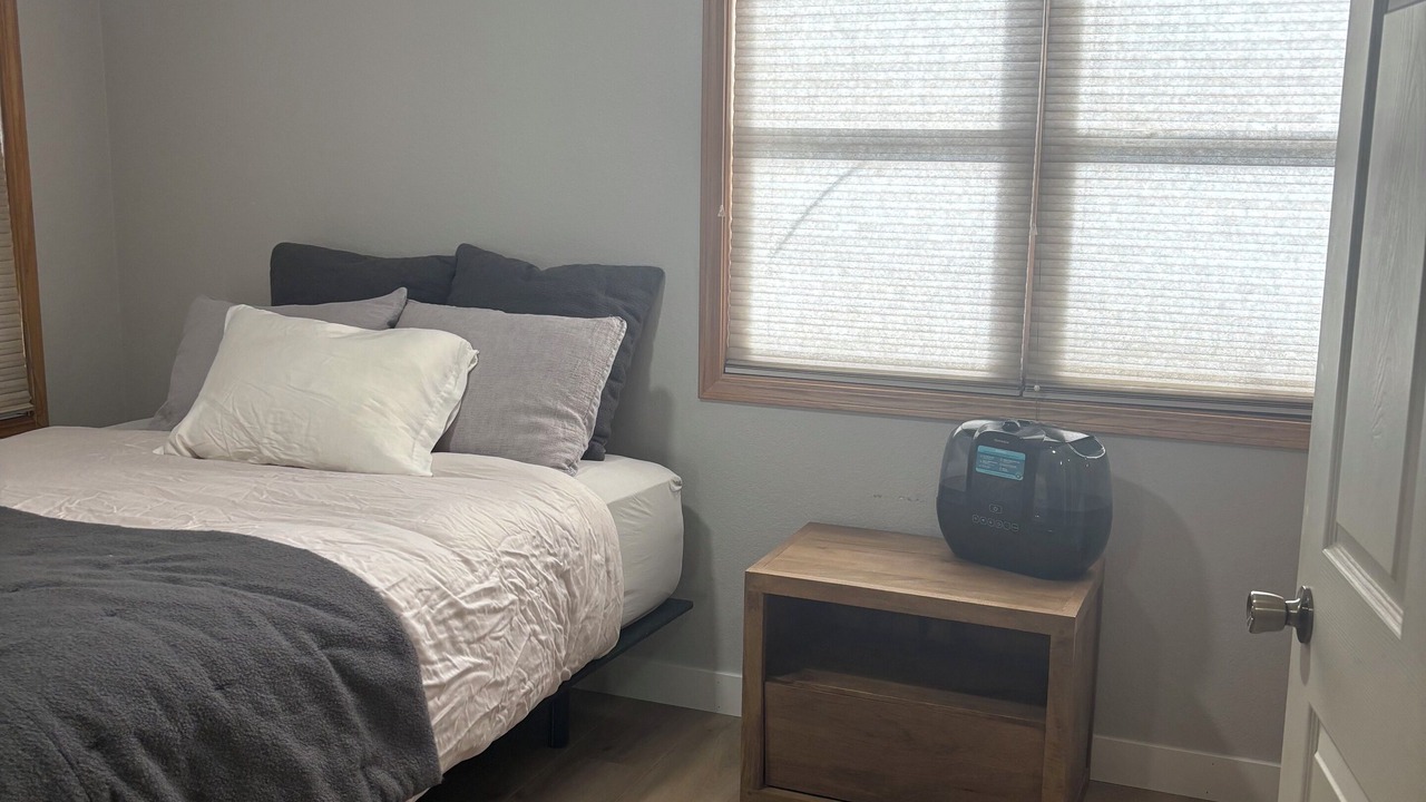 Photo of Bedroom in Summit Cove