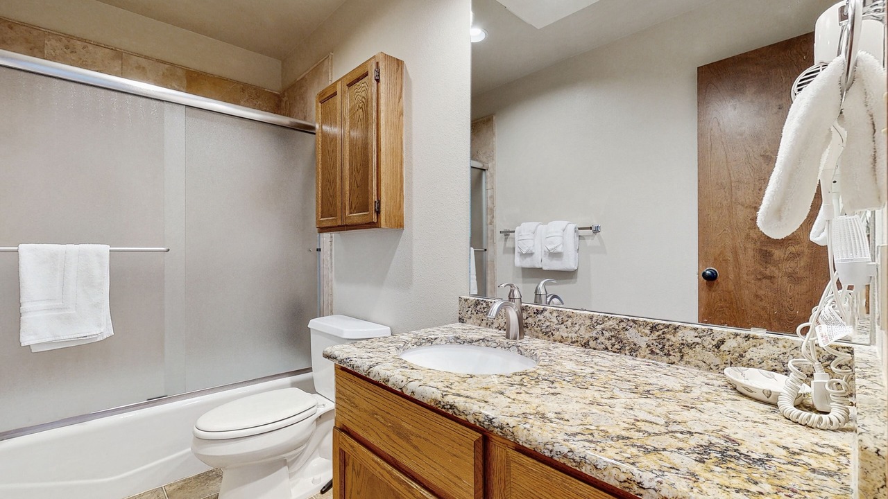 Photo of Bathroom in Fall River Estates
