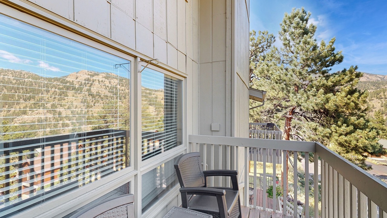 Photo of Outdoor in Fall River Estates