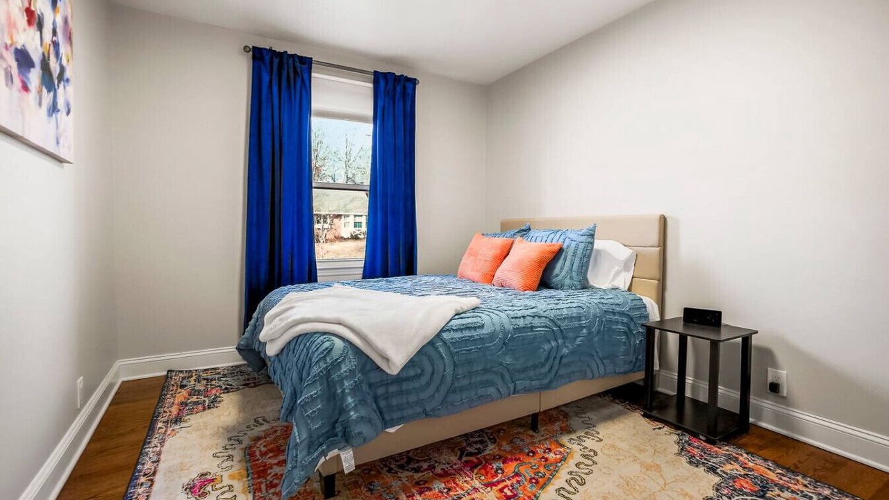 Photo of Bedroom in Prairie Village