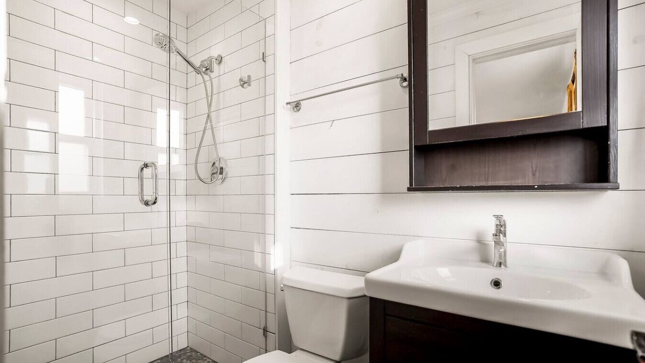 Photo of Bathroom in Prairie Village