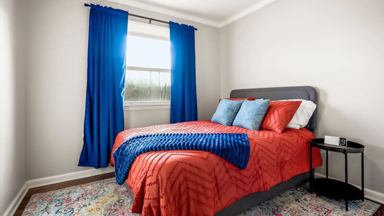 Photo of Bedroom in Prairie Village