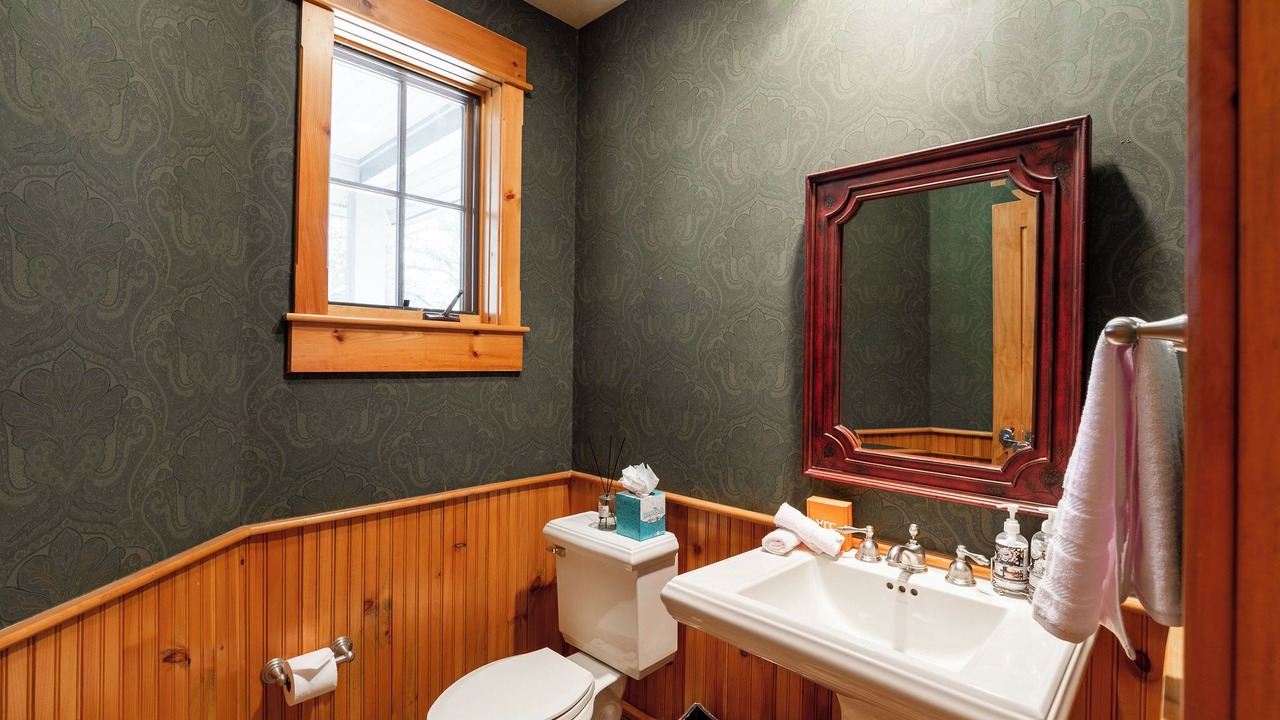 Photo of Bathroom in Edwards
