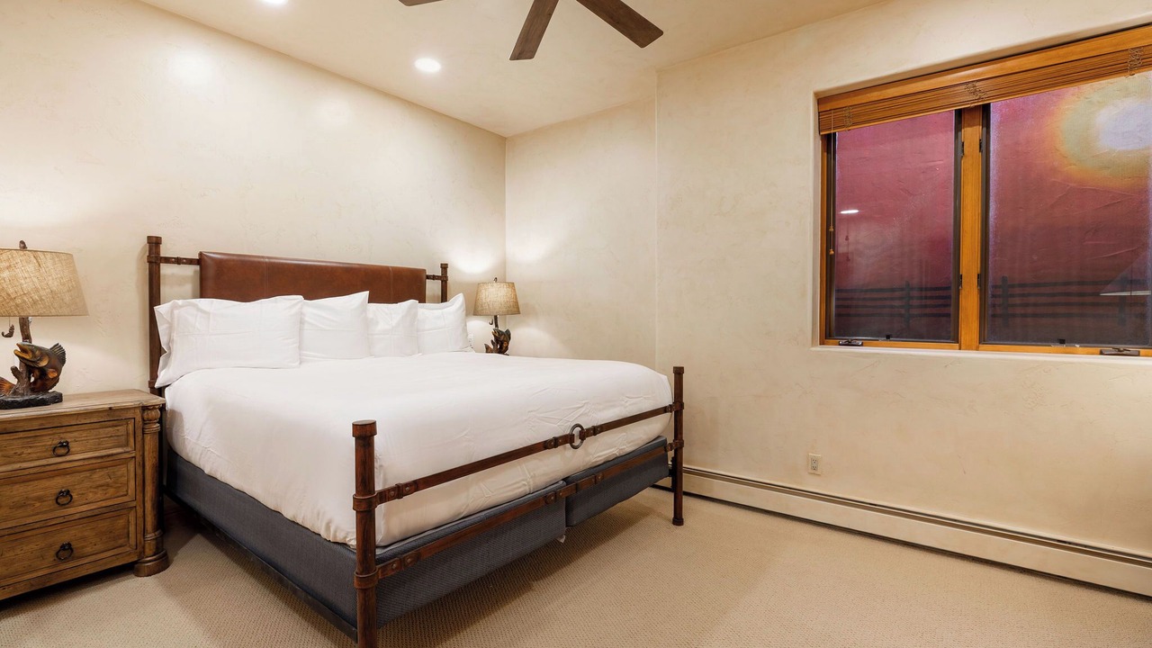 Photo of Bedroom in Edwards