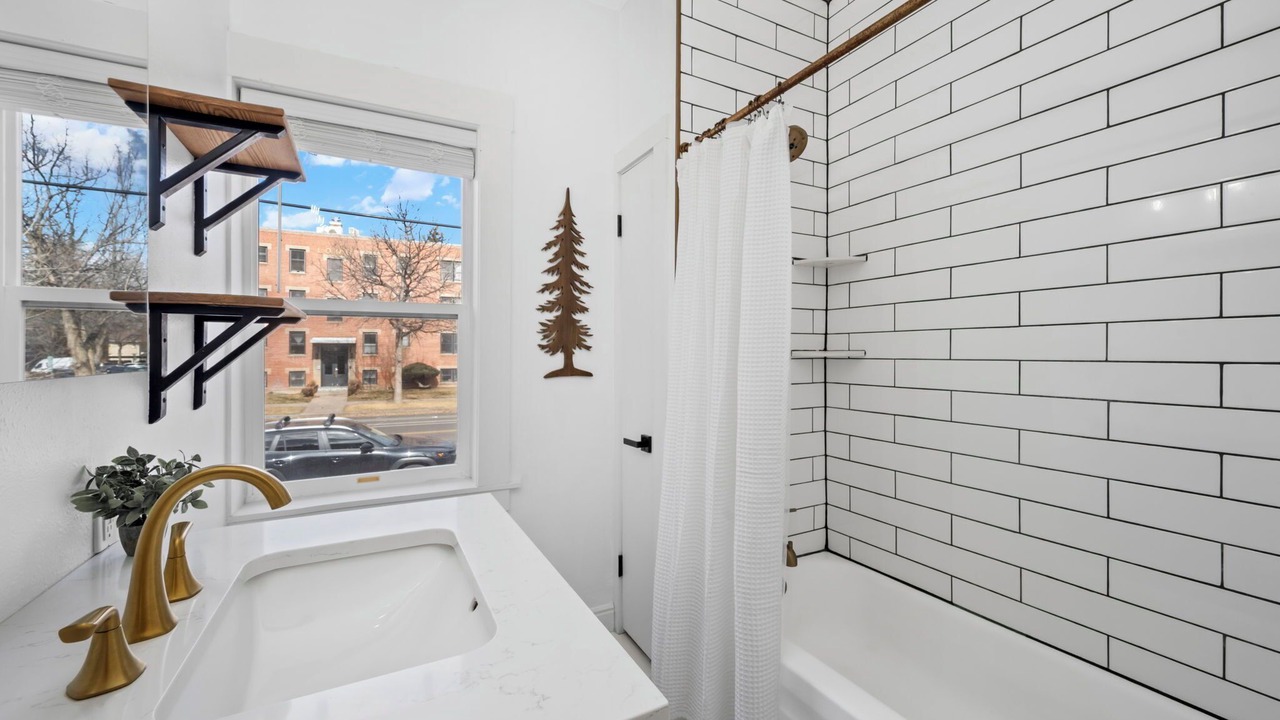 Photo of Bathroom in University Park