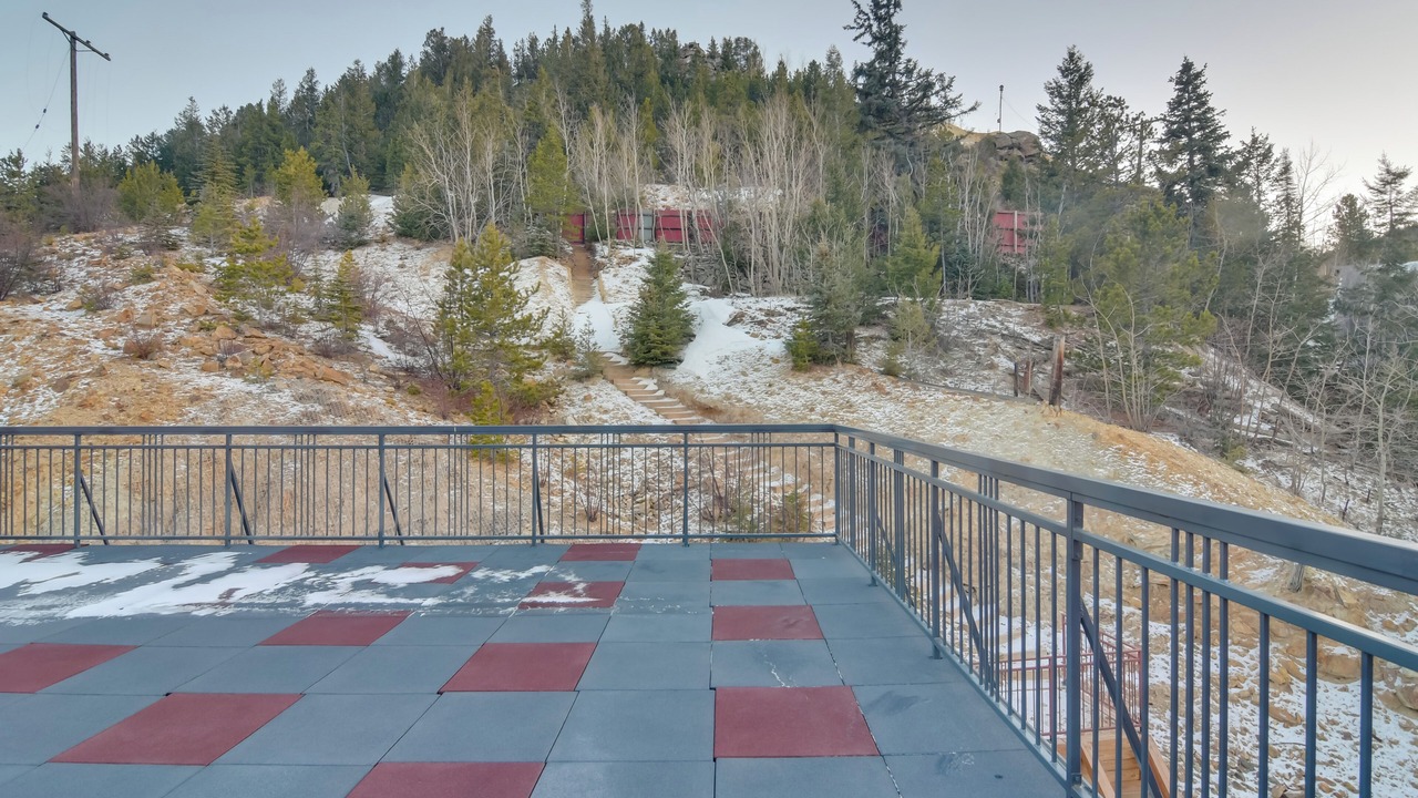 Photo of Outdoor in Black Hawk