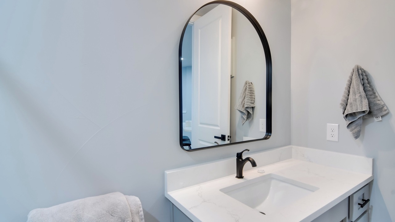 Photo of Bathroom in Black Hawk