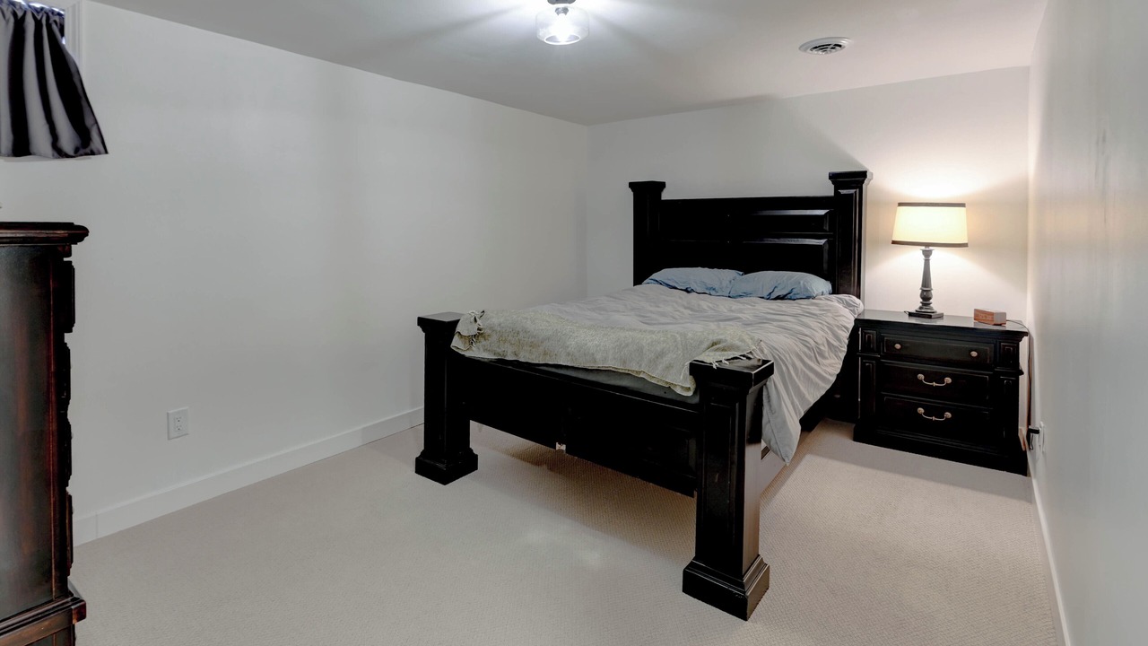 Photo of Bedroom in Waldron