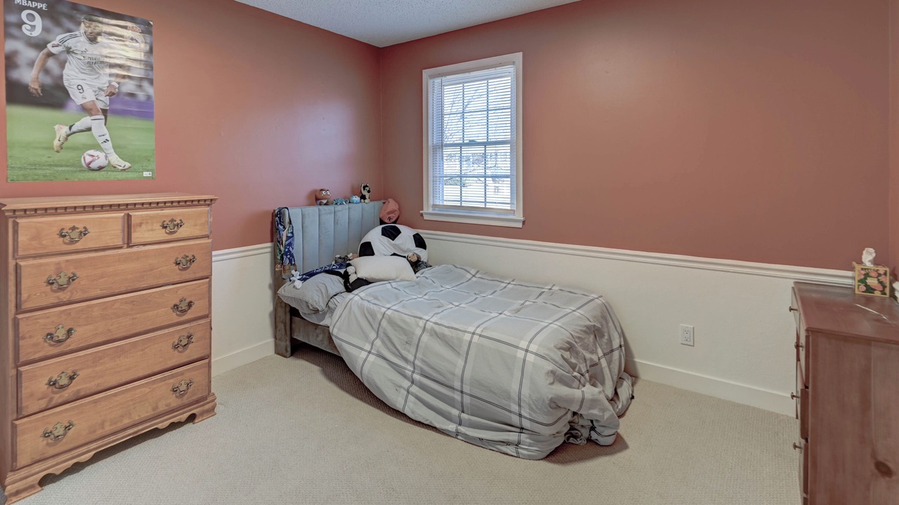 Photo of Bedroom in Waldron