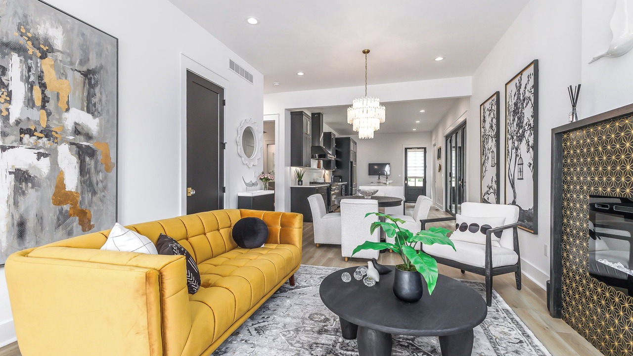 Photo of Livingroom in Dubuque