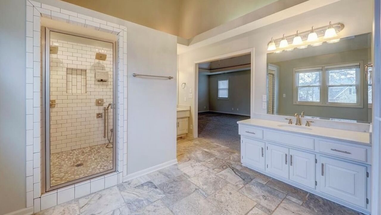 Photo of Bathroom in Overland Park