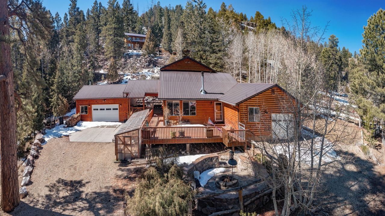 Photo of Outdoor in Mammoth Creek
