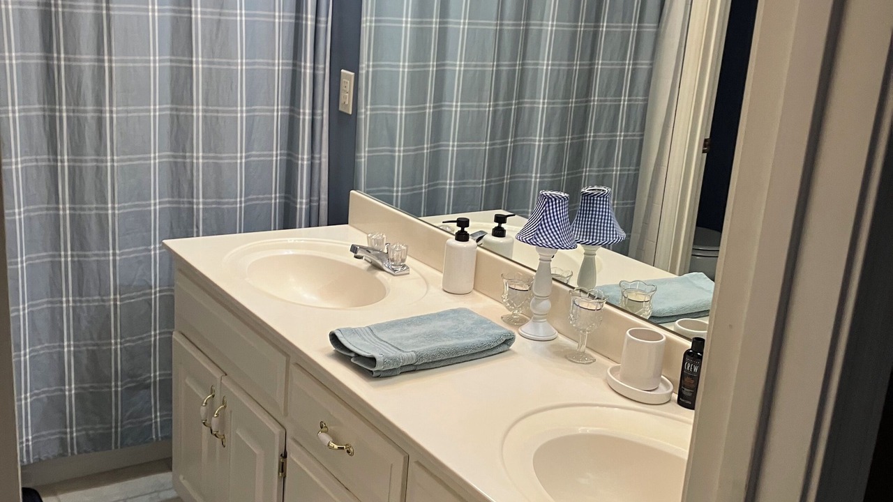 Photo of Bathroom in Shawnee