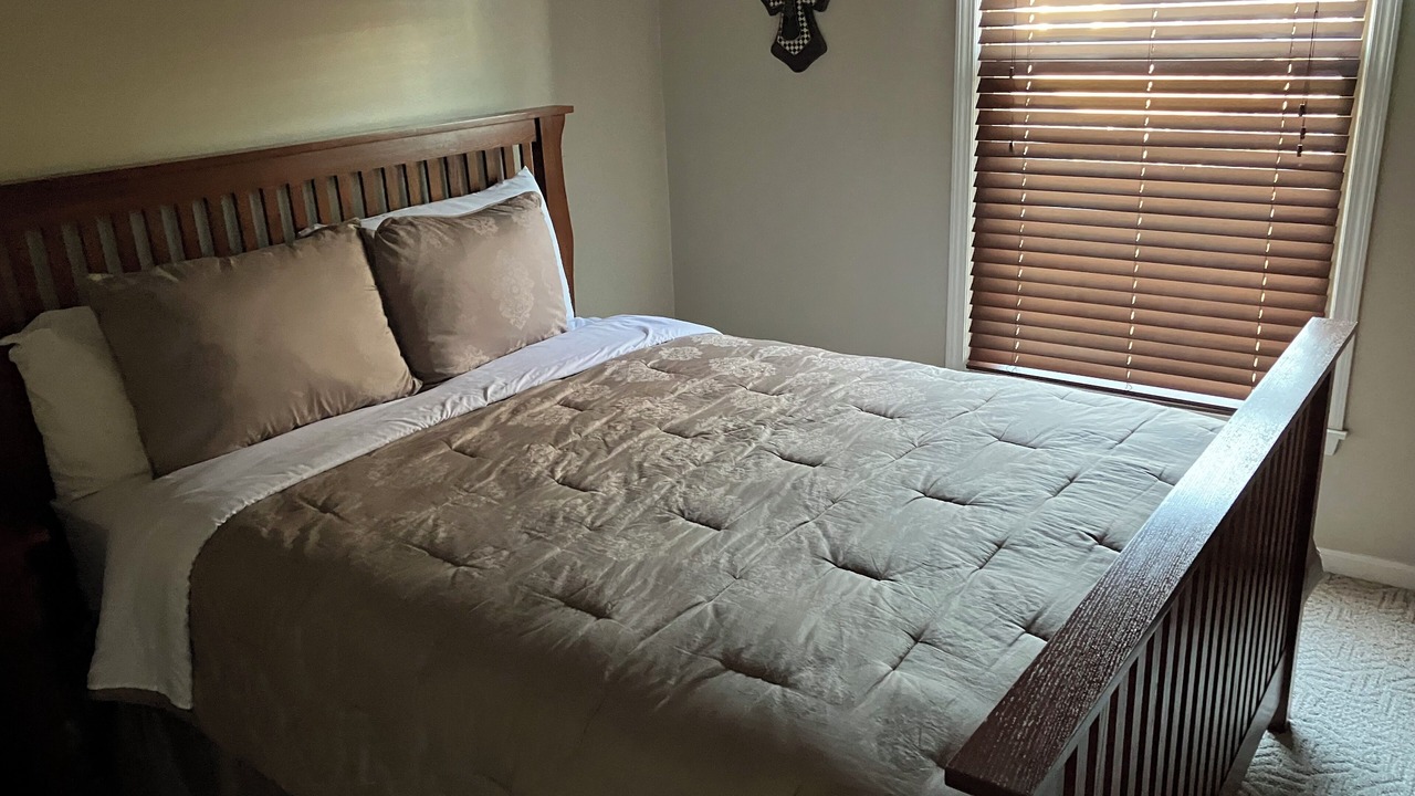 Photo of Bedroom in Shawnee