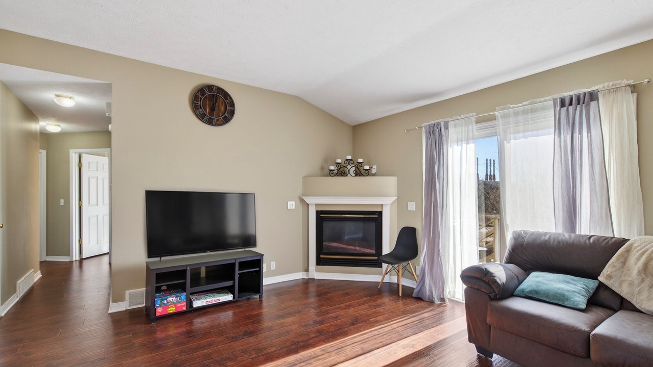 Photo of Livingroom in Omaha