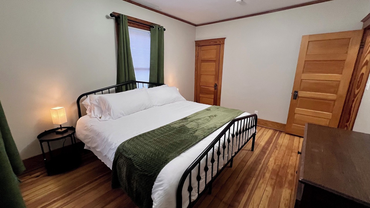 Photo of Bedroom in Dahlman