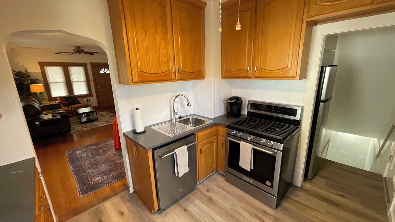 Photo of Kitchen in Aksarben - Elmwood Park