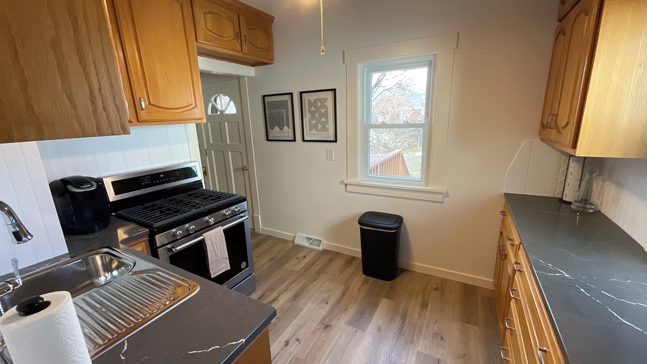 Photo of Kitchen in Aksarben - Elmwood Park