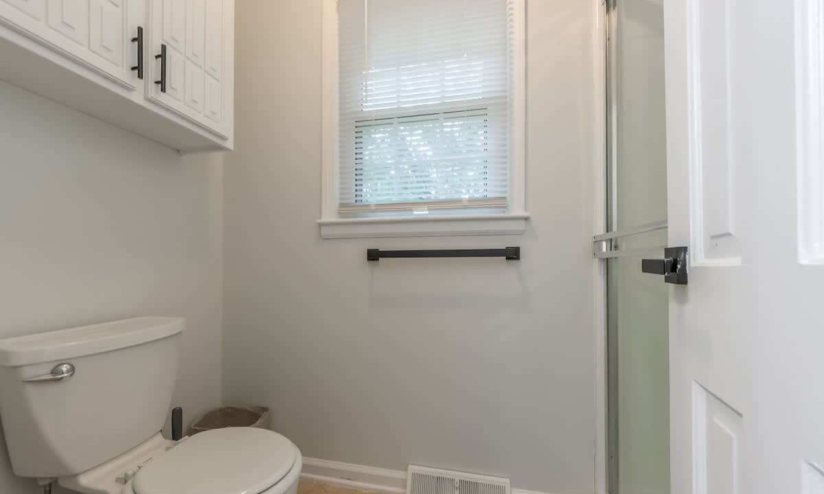 Photo of Bathroom in Blue Springs