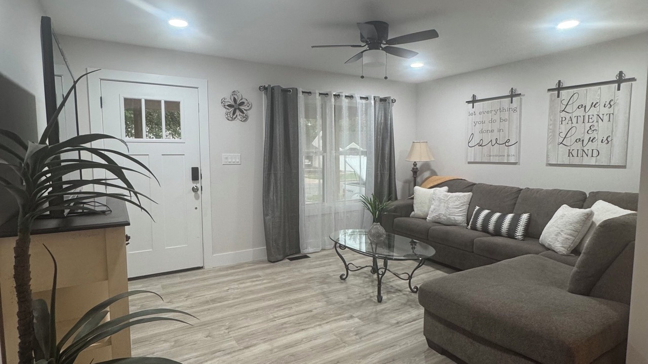 Photo of Livingroom in Wichita