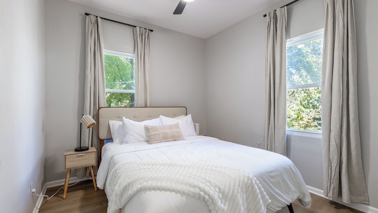 Photo of Bedroom in South Kansas City