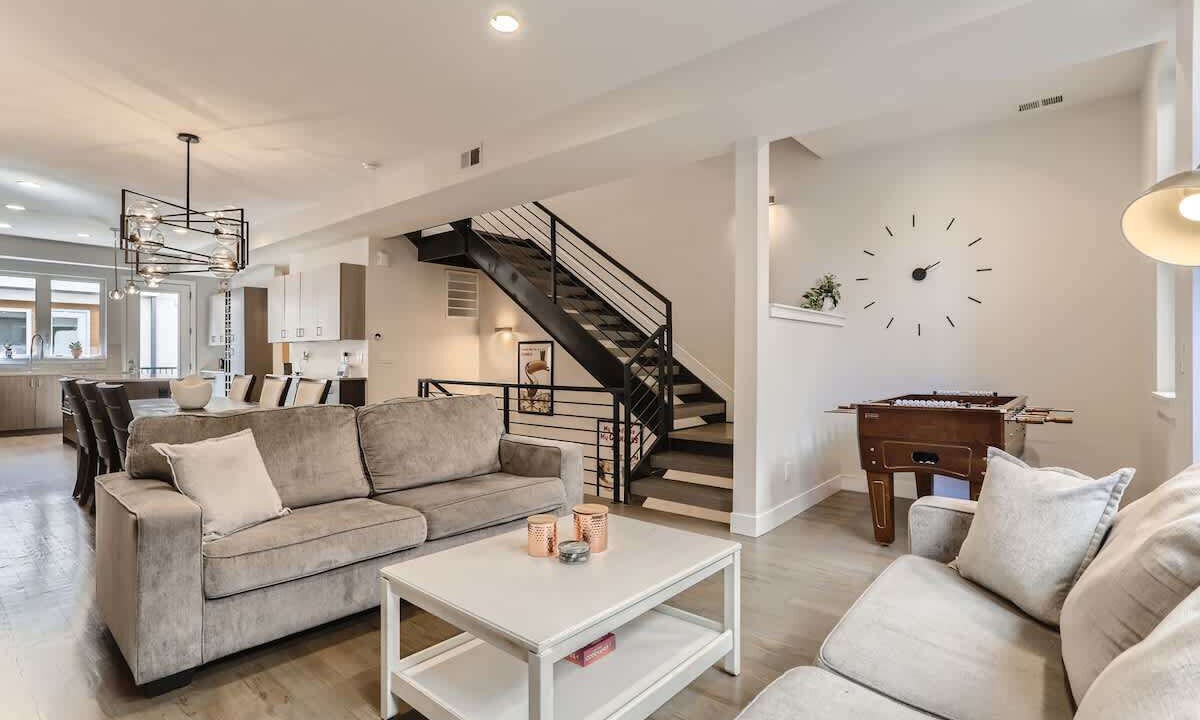 Photo of Livingroom in Highland