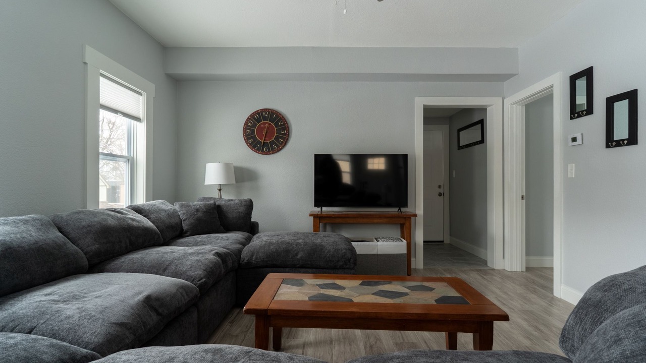 Photo of Livingroom in Hays