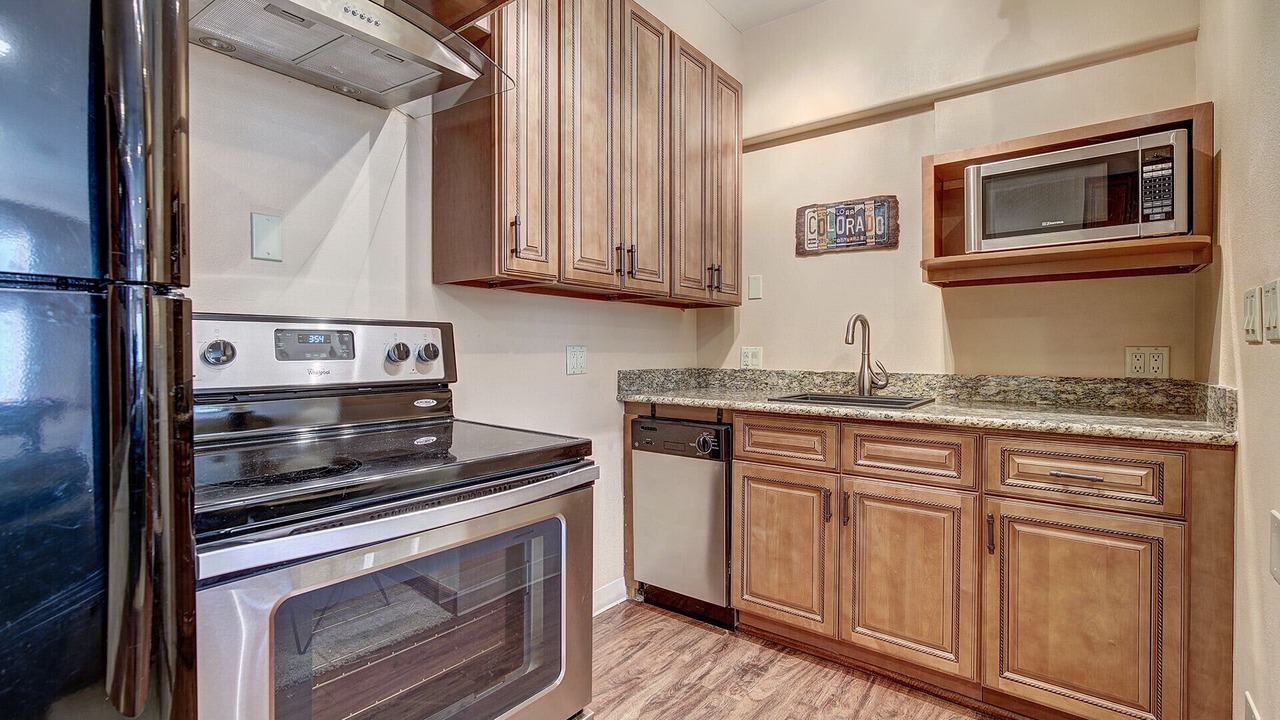 Photo of Kitchen in Three Peaks