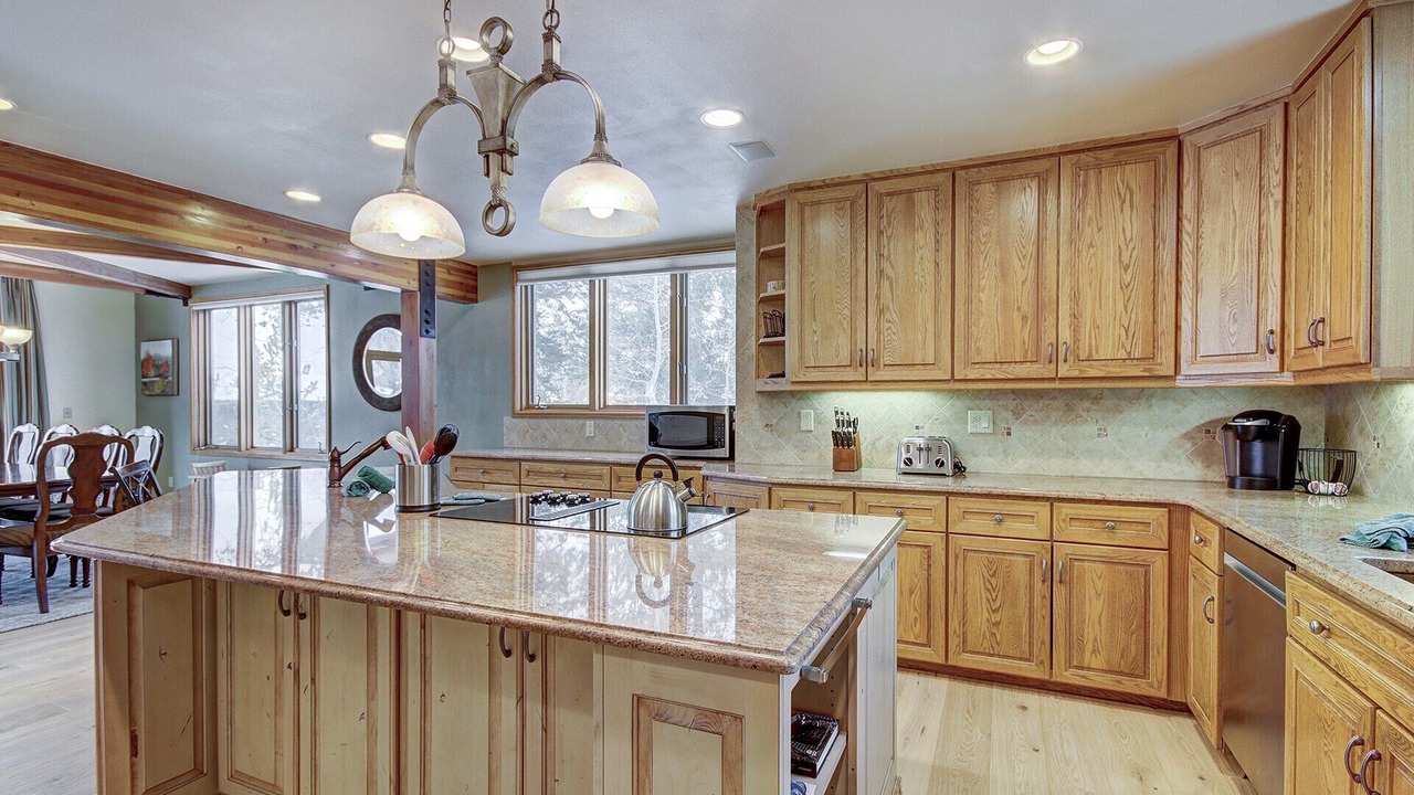 Photo of Kitchen in Three Peaks
