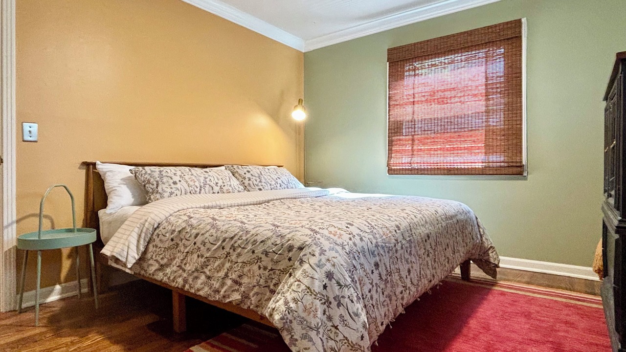 Photo of Bedroom in Prairie Village
