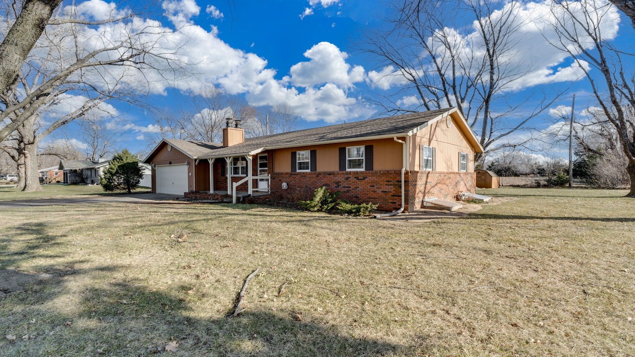 Photo of Outdoor in Hutchinson