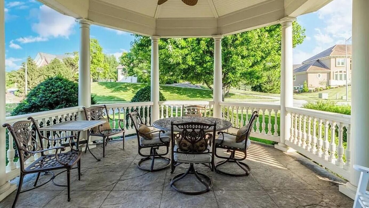 Photo of Outdoor in Parkville