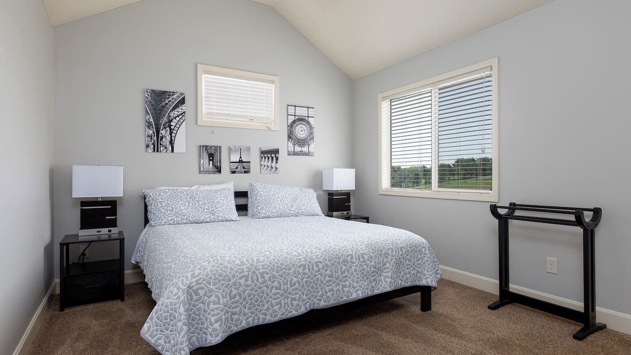 Photo of Bedroom in Tracy