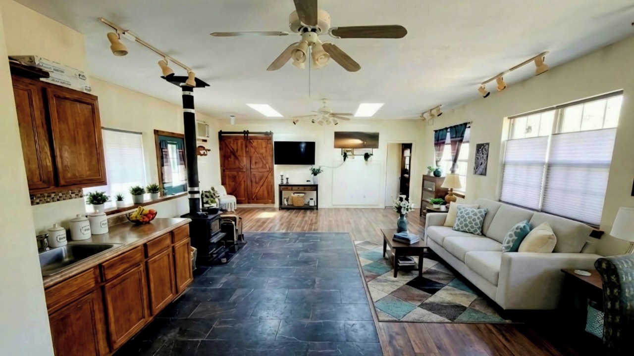 Photo of Livingroom in Grantville