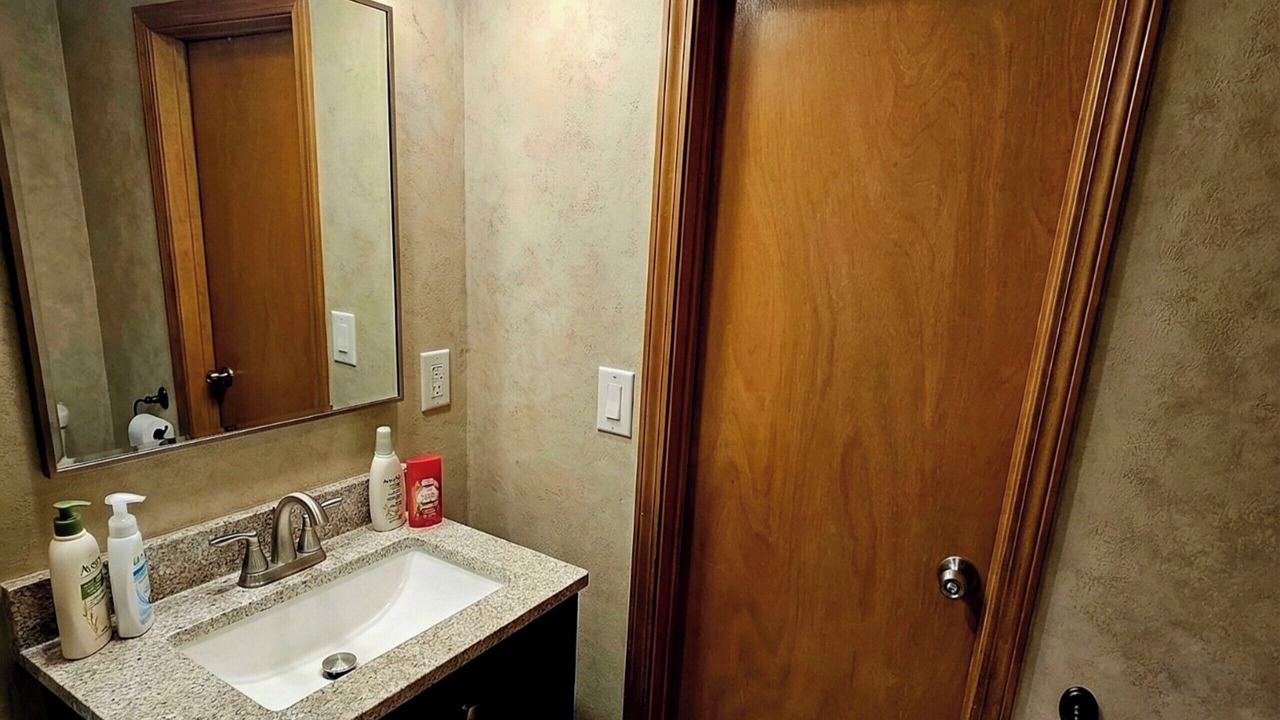 Photo of Bathroom in Grantville