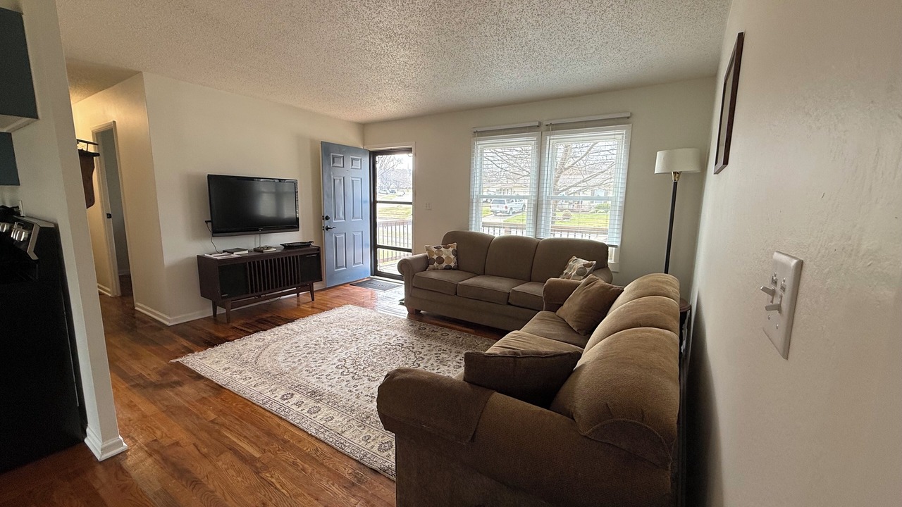 Photo of Livingroom in Topeka