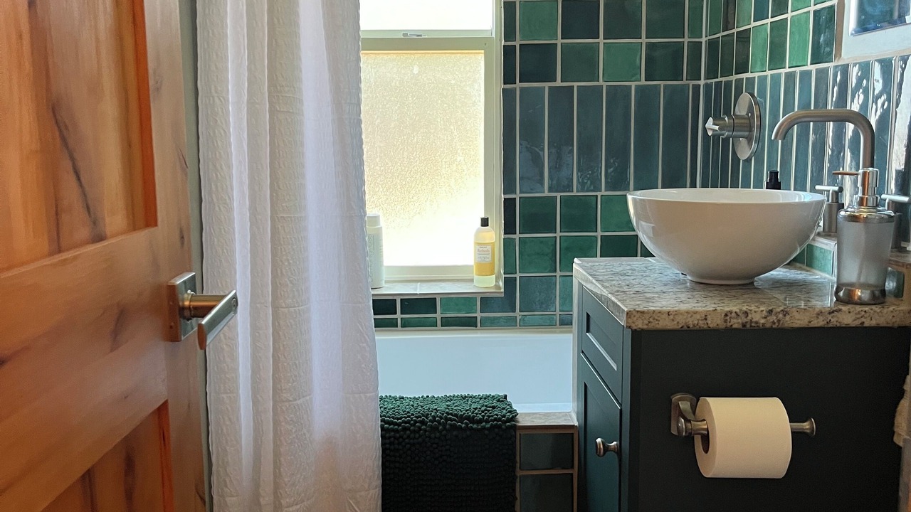 Photo of Bathroom in Holman