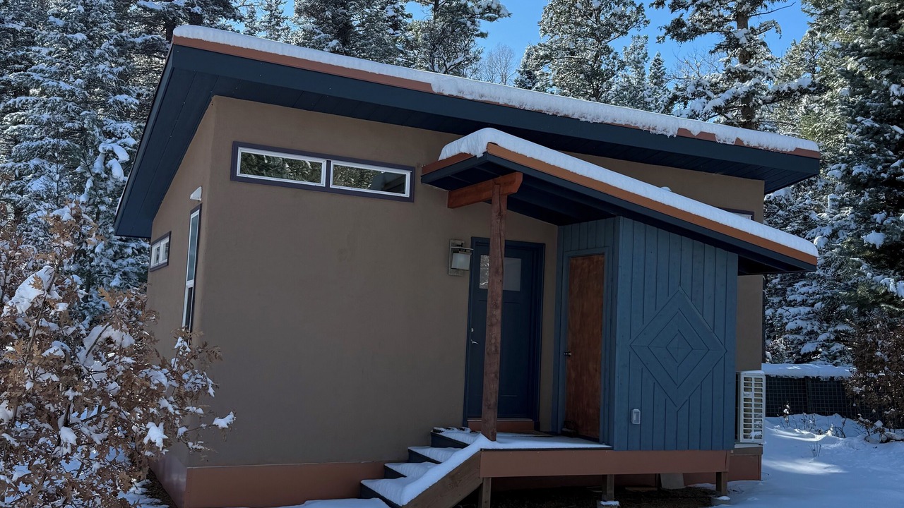 Photo of Outdoor in Holman