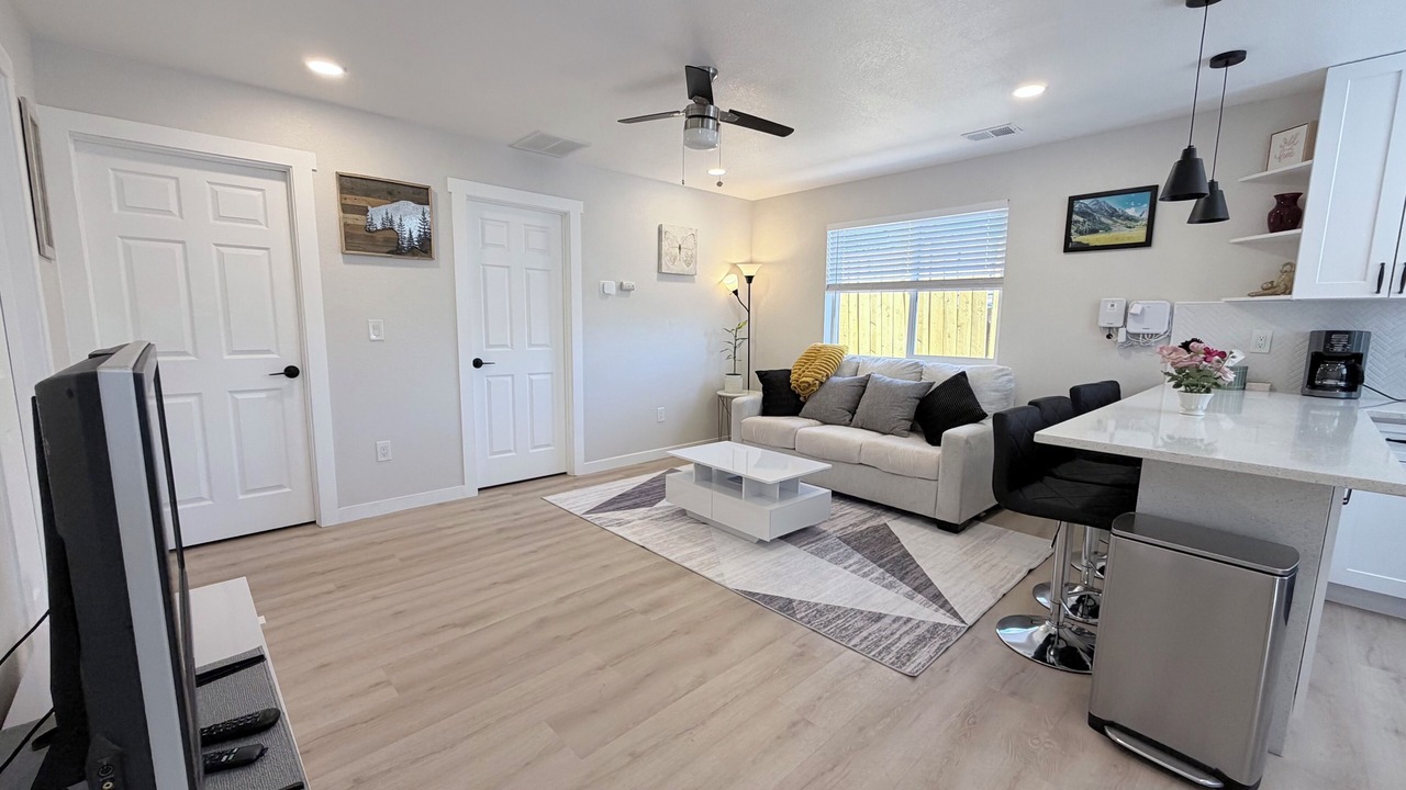 Photo of Livingroom in Westwood
